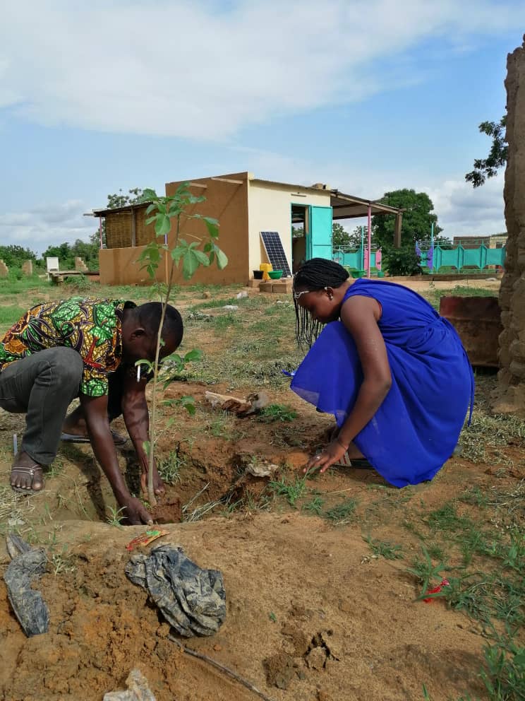 0255 Journée de l'arbre à Bendatoéga